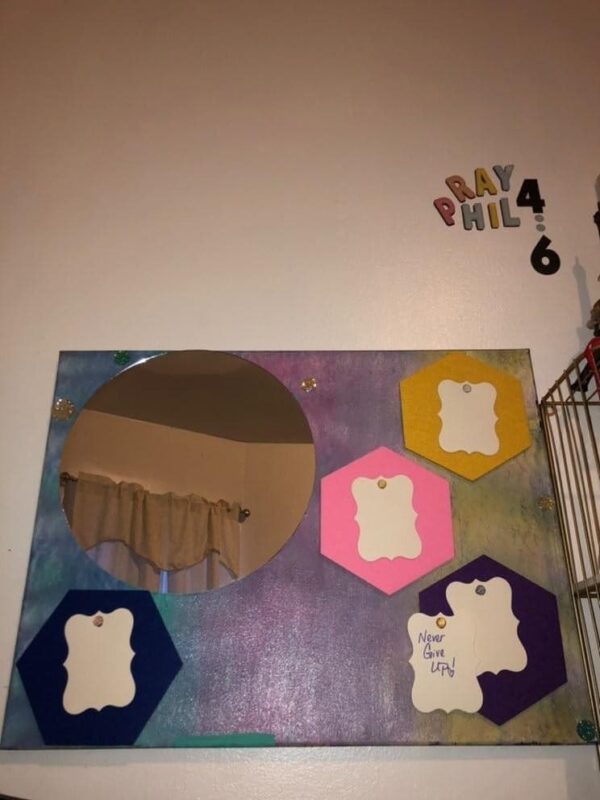 18X24 Affirmation and Manifest Board with 12 in Mirror - Image 2
