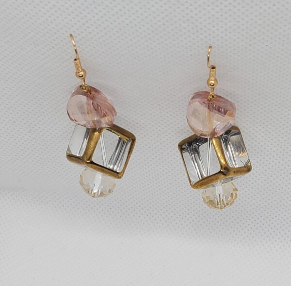 Dainty - Image 2